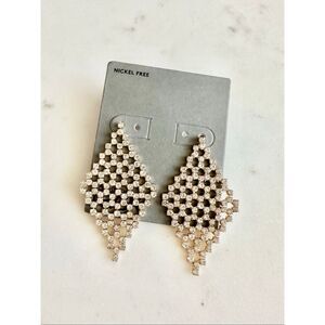 Super sparkly Nordstrom’s chandelier earrings
